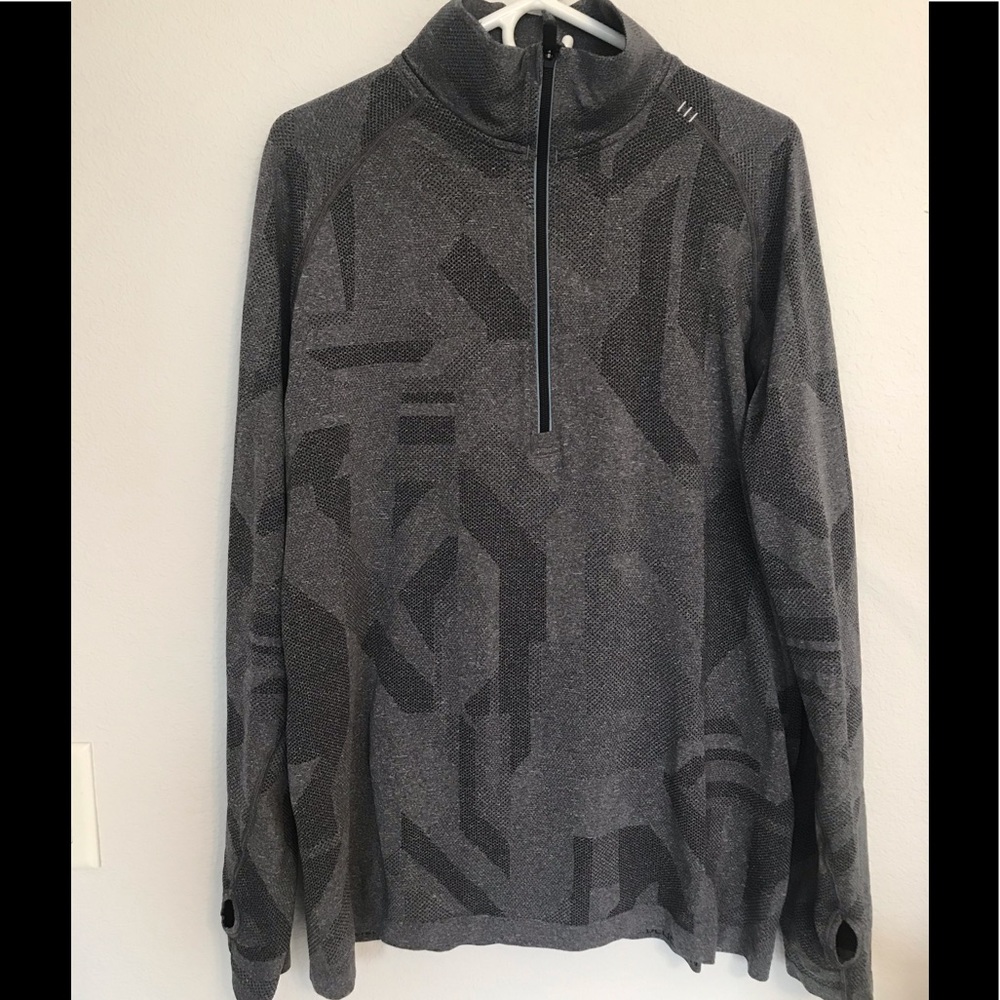 Lululemon men’s half zip pullover